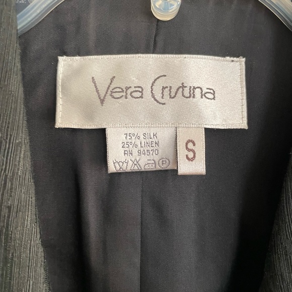 Ladies 2 piece suit. Vera Cristina. Silk/Linen. Small jacket/Size 6 trousers. - Picture 3 of 10